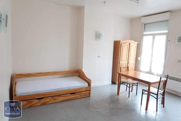 Appartement à louer 1 pièce 23.83m² Saint-Quentin (02100)