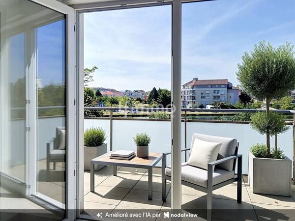 Appartement 3 pièces- terrasse (coup de coeur)