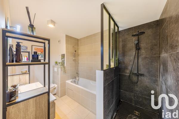 Appartement à vendre 3 pièces 70 m² Cergy