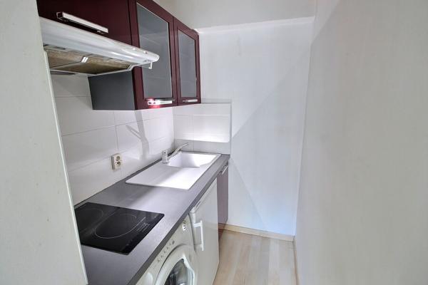 À VENDRE - PERPIGNAN APPARTEMENT DE 40m2 AVEC PLACE DE PARKING