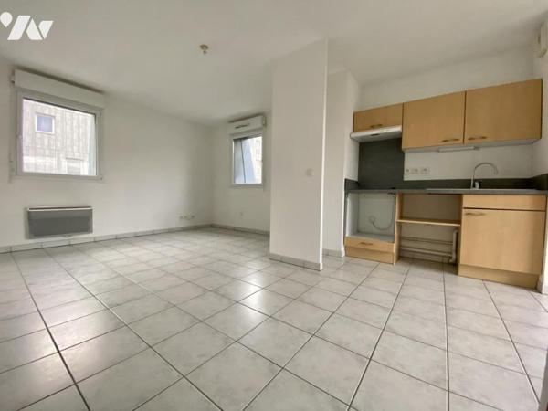 ANZIN : DUPLEX F2 - Place de parking - résidence 2007 sécurisée