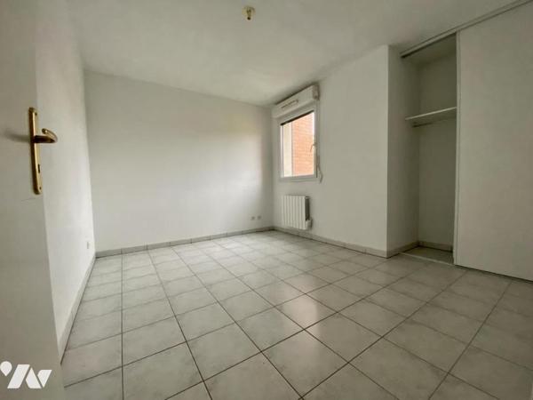 ANZIN : DUPLEX F2 - Place de parking - résidence 2007 sécurisée