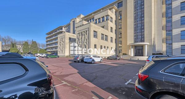 À vendre Local commercial 160 m² - Montpellier 34000