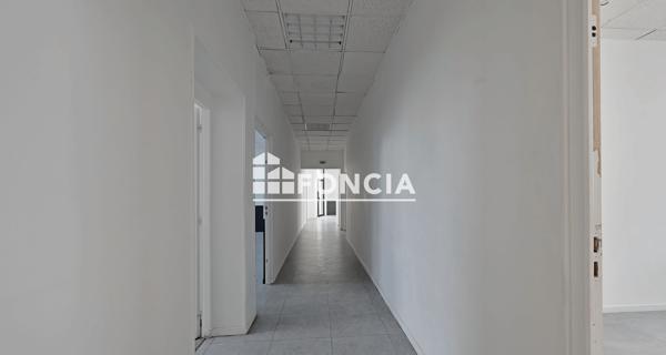À vendre Local commercial 160 m² - Montpellier 34000