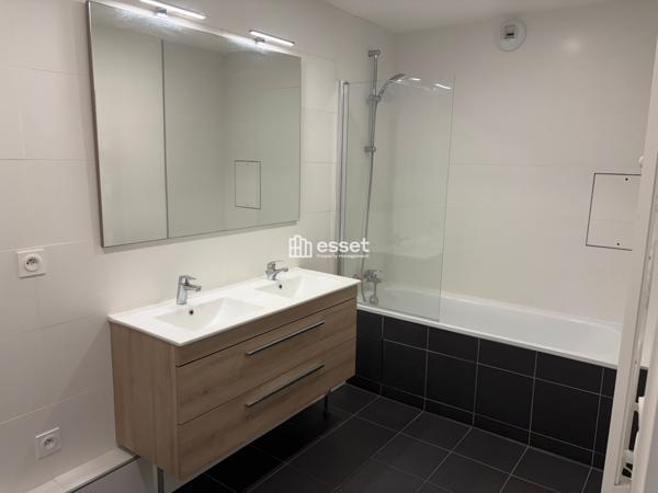 Location Appartement 3 pièces 59.3 m² - Suresnes 92150