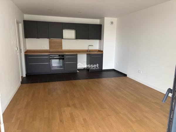 Location Appartement 3 pièces 59.3 m² - Suresnes 92150