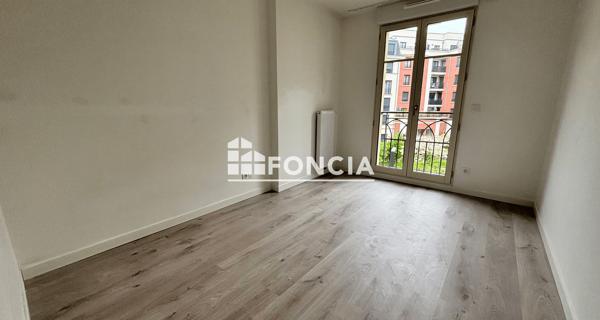 Location Appartement 3 pièces 59.9 m² - Clamart 92140
