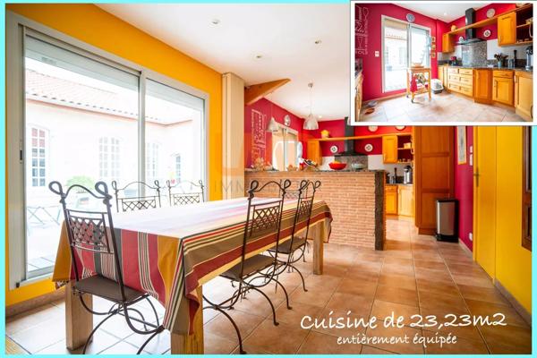 Maison de village de 245m2 en plein coeur de Montréjeau