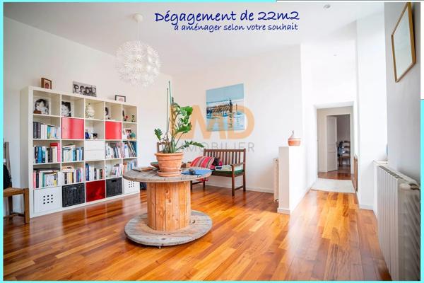 Maison de village de 245m2 en plein coeur de Montréjeau