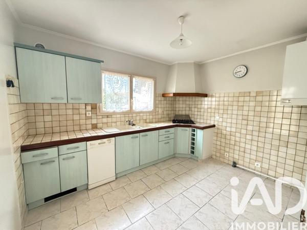 Location maison 3 pièces 73 m² Gardonne