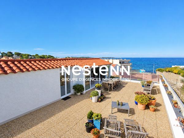 Six Fours Les Plages-CORNICHE  DU RAYOLET. Bien immobilier atypique avec vue mer exceptionnelle et très fort potentiel locatif