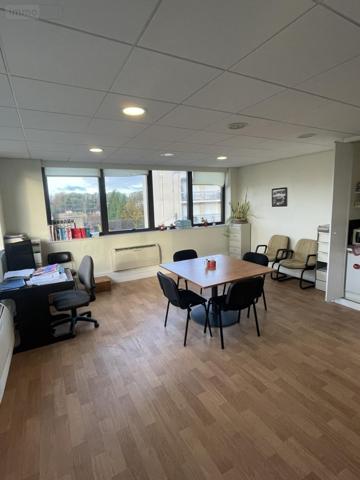 Fonds et/ou murs commerciaux à vendre à Montargis dans le Loiret (45200), ref : 45052-1534