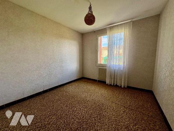 A vendre à SALBRIS (41),  plain-pied de 70 m² qui offre une vraie qualité de vie dans un quarti...