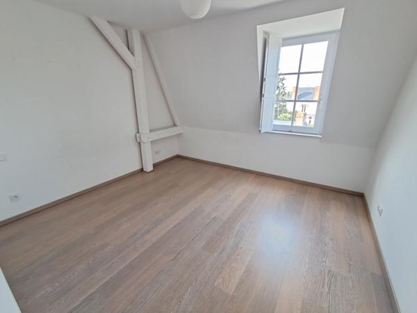 Appartement 4 pièce(s) 2 chambre(s) 67.45 m²