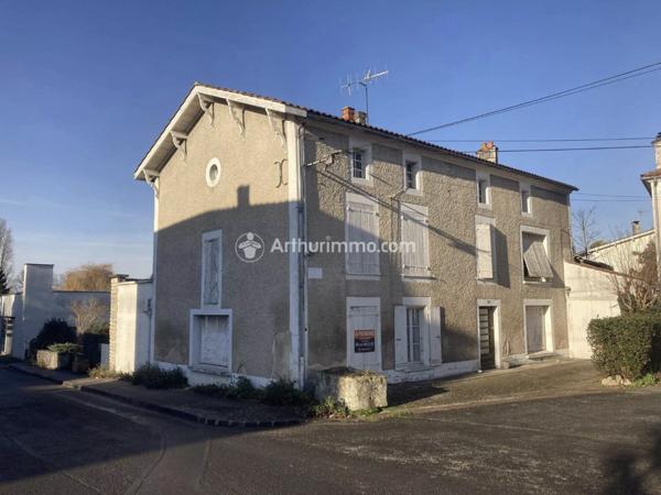 Vente Maison de ville 14 pièces 266 m2 à Matha