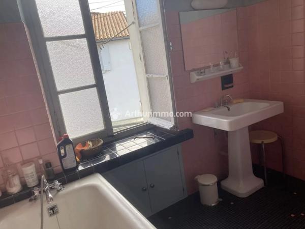 Vente Maison de ville 14 pièces 266 m2 à Matha