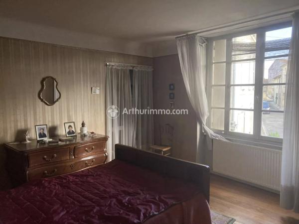 Vente Maison de ville 14 pièces 266 m2 à Matha