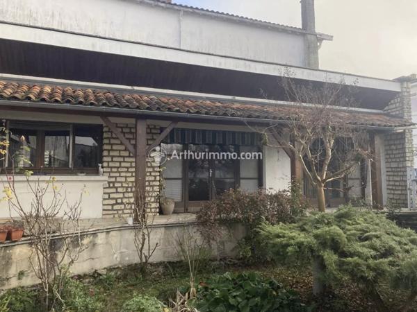 Vente Maison de ville 14 pièces 266 m2 à Matha