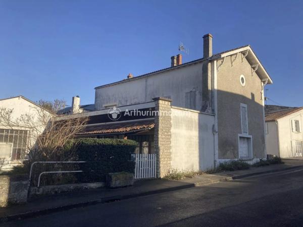Vente Maison de ville 14 pièces 266 m2 à Matha
