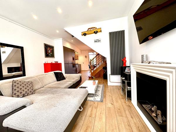 Charmante Maison à Vendre à Lunéville - 4 Chambres et Jardin avec piscine !