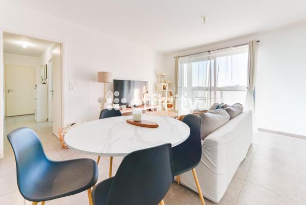 Appartement
         3 pièces
        - 62 m² Exclusivité 253 000 €*