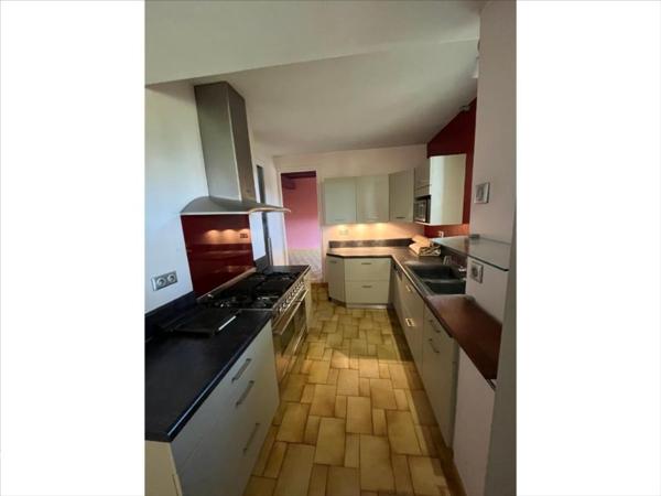 Propriété de Type 7 – 254 m² habitables sur parcelle de 2 670 m²