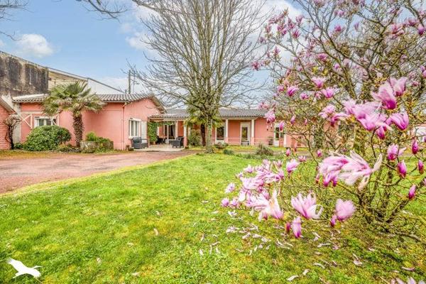 Maison à vendre |  Saint-Maixent-l'École |  7 pièces | 163 m²