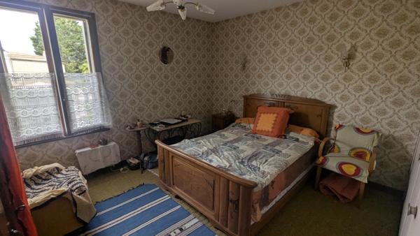 Maison  8 pièce(s)  6 chambre(s)  205 m²