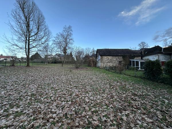 Lasseube (64290) Confortable demeure au cœur du village de Lasseube