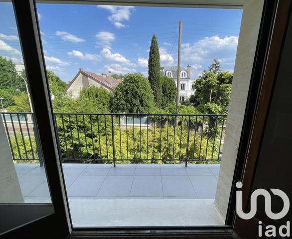 Appartement 4 pièces de 101 m² à Chatou (78400)