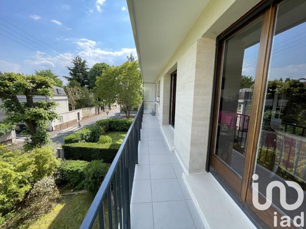 Appartement 4 pièces de 101 m² à Chatou (78400)