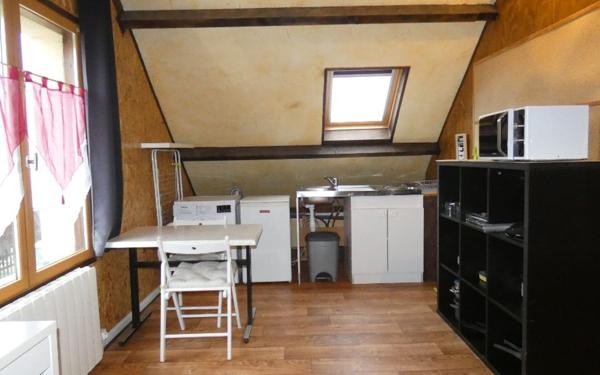 Appartement à louer    1 pièce •  Brasles