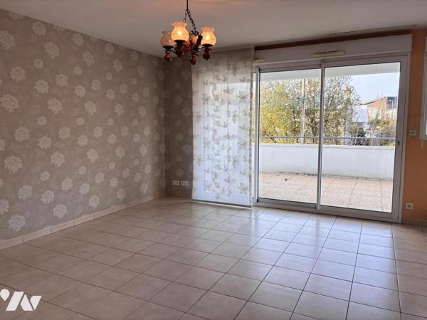 VENTE PAR ADJUCATION