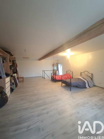Maison à vendre 5 pièces 250 m² Saint-Amand-en-Puisaye