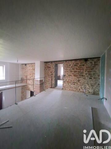 Maison à vendre 5 pièces 250 m² Saint-Amand-en-Puisaye