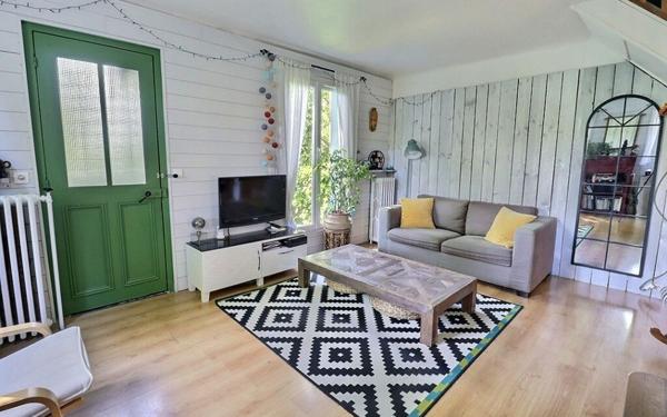 Maison à vendre    3 pièces •  Chaville