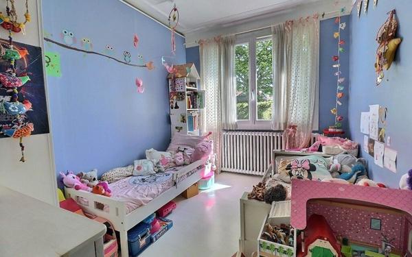 Maison à vendre    3 pièces •  Chaville