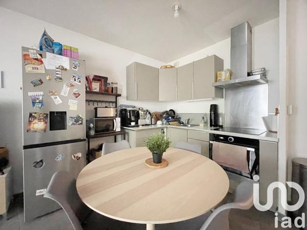 Appartement 2 pièces de 45 m² à Toulon (83100)