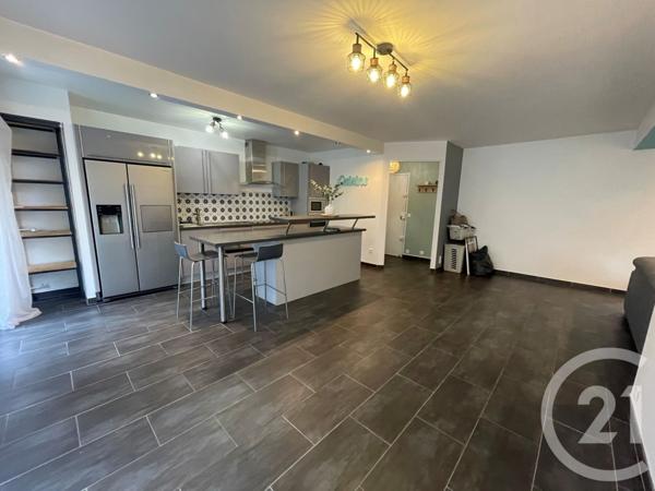 Appartement F5 à vendre  5 pièces - 99 m2 CERGY - 95