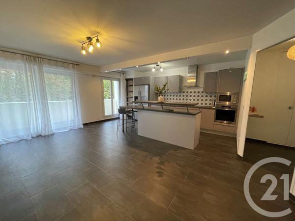 Appartement F5 à vendre  5 pièces - 99 m2 CERGY - 95