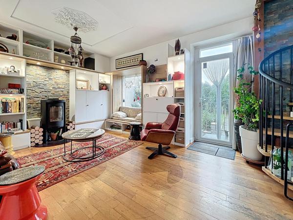 A VENDRE KERBONNE - MAISON 100 m2 - 4 CHAMBRES - JARDIN - GARAGE - CAVE