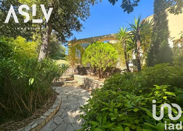 Maison à vendre 6 pièces 222 m² Six-Fours-les-Plages