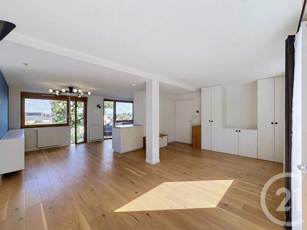 Appartement 4 Pièces à vendre  4 pièces - 79,59 m 2   FONTAINEBLEAU  - 77