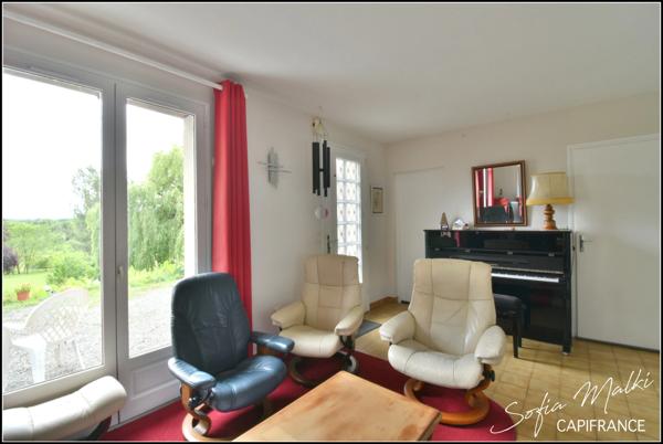 Dpt Indre (36), à vendre CHASSIGNOLLES maison 7 pièces