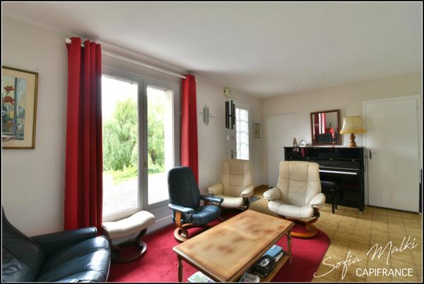 Dpt Indre (36), à vendre CHASSIGNOLLES maison 7 pièces