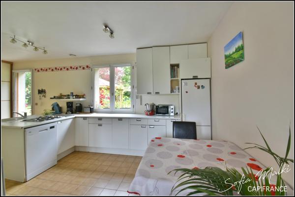 Dpt Indre (36), à vendre CHASSIGNOLLES maison 7 pièces