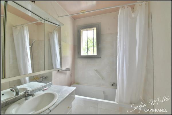 Dpt Indre (36), à vendre CHASSIGNOLLES maison 7 pièces