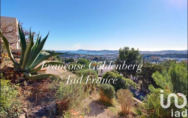 Maison traditionnelle 7 pièces de 170 m² à Ollioules (83190)