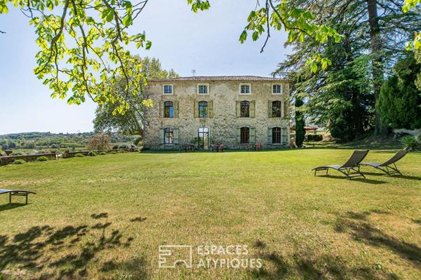 Coup de coeur absolu ! Bastide du XVIIIe siècle et domaine d’exception au coeur du Luberon