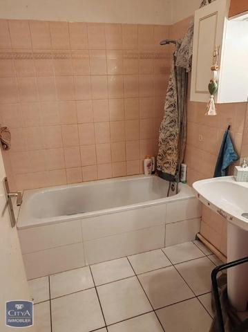 Appartement à louer 3 pièces 57.59m²